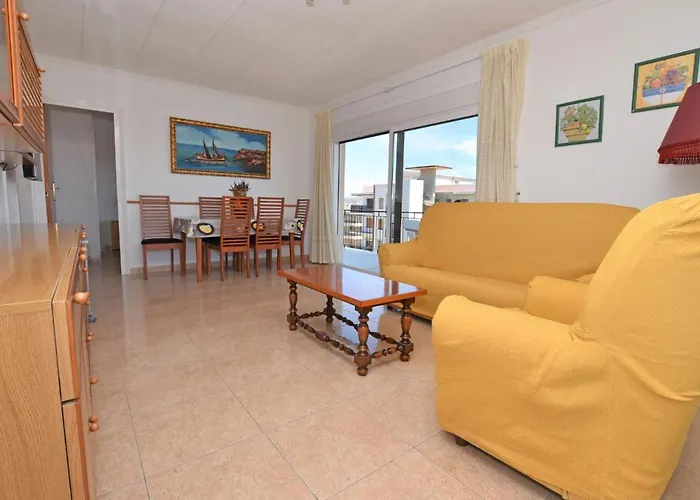 Helen By Interhome Apartamento Torredembarra
